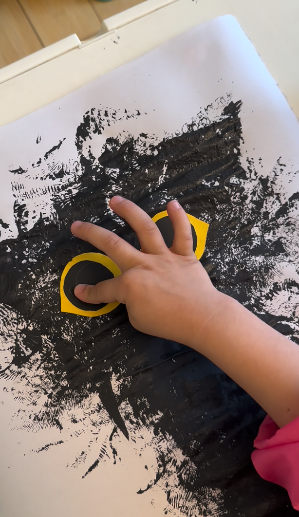 Cat Sponge Painting