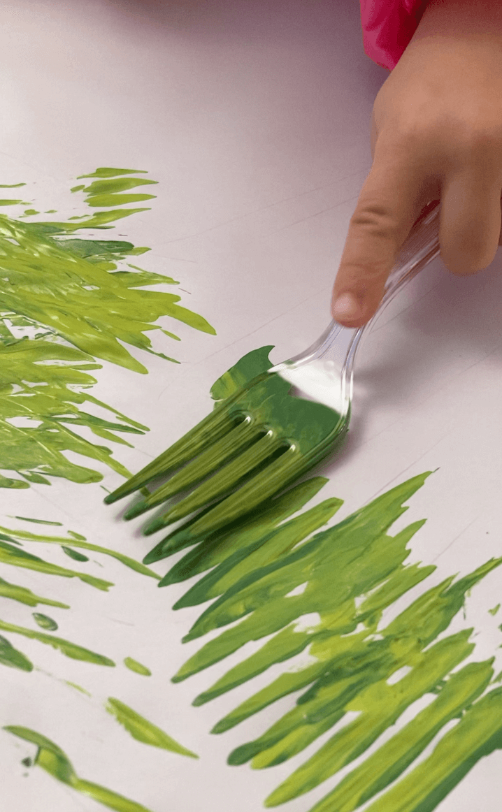 Fork Painted Christmas Tree