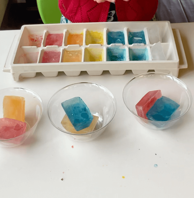 Color Mixing Ice Cubes