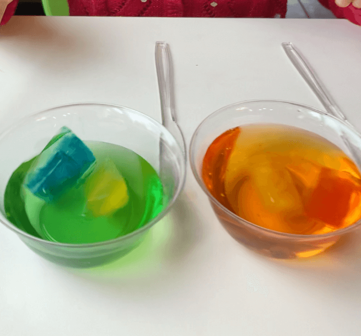 Color Mixing Ice Cubes