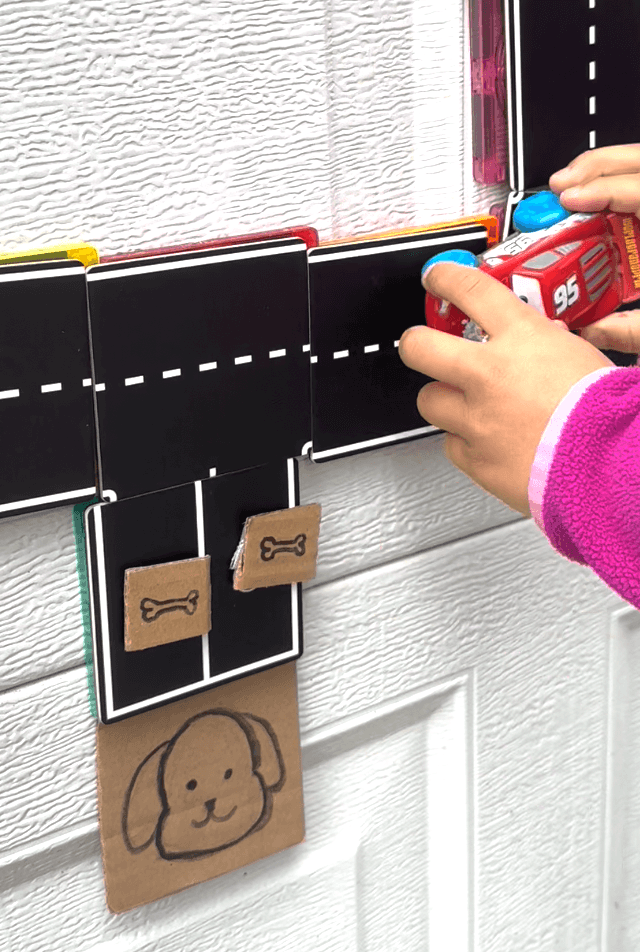 Magnetic Road Animal Food Match