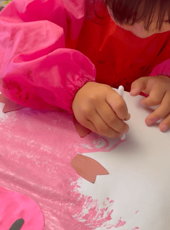 Piggy Sponge Painting