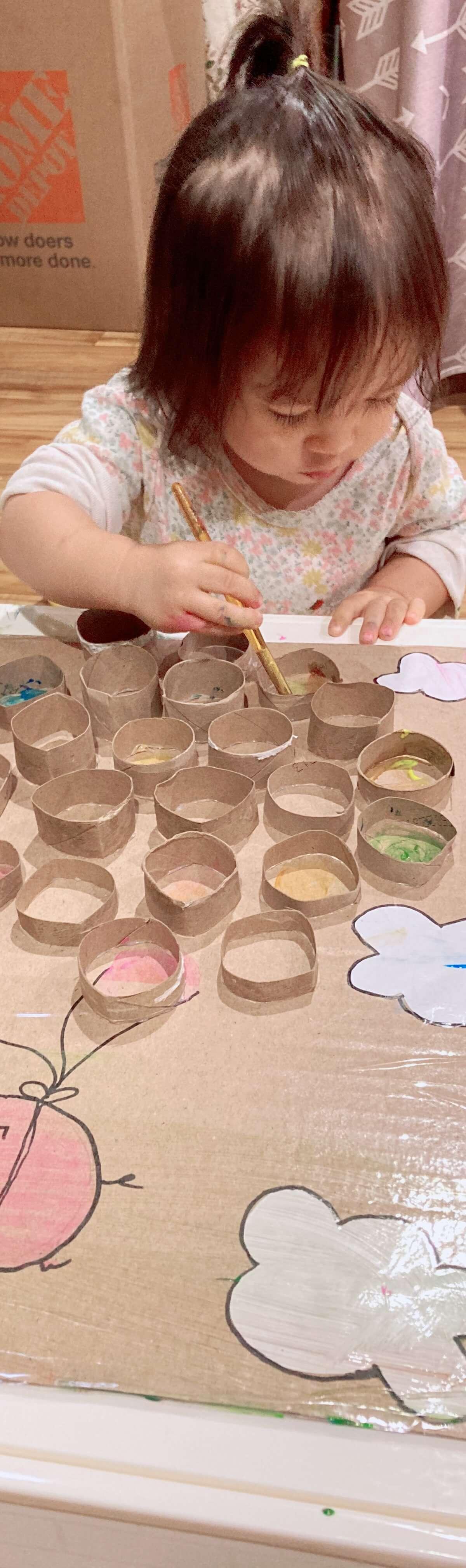 Pig and Balloons Toilet Roll Painting
