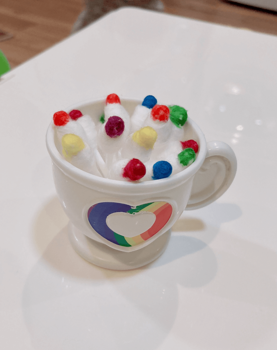 Rainbow Q-Tip Color Match